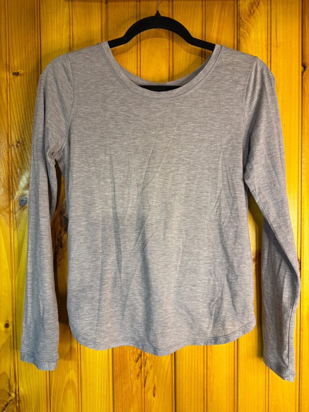 lululemon athletica Light Heathered Purple Gray Long-Sleeve Crewneck Top
